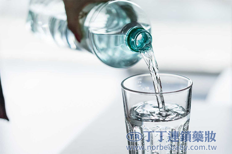 喝水能減少副作用